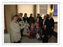 Medyadaki `Kızkardeşlik` Dayanışması: Medyasofa