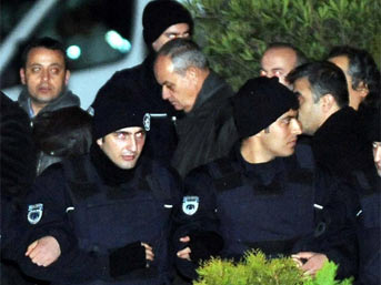 İlker Başbuğ, Ahmet Şık, Tutuklu Gazeteciler...