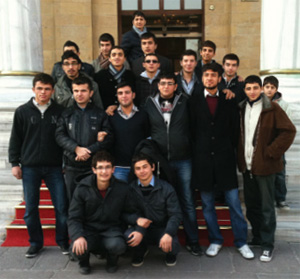Yola Çıkana Kapılar Açılır!