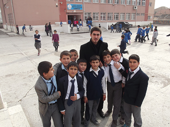 Ebedî Gençlik Gümbür Gümbür