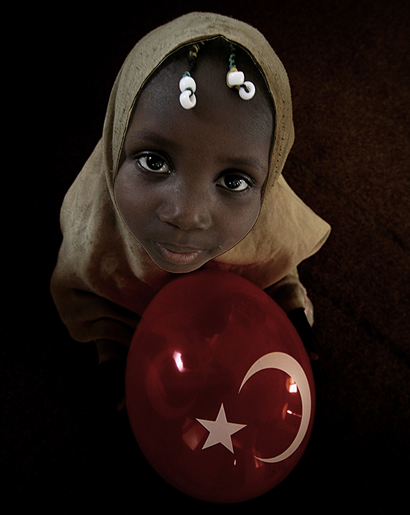 Gereksiz Ciddiyetler Padişahı