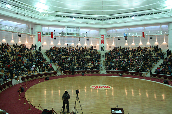 Dert de Coşku da Bir Aslında