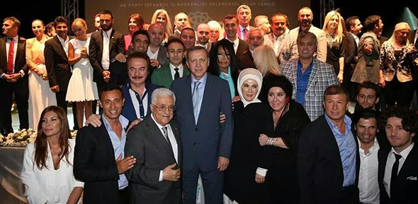 Ünlü İsimler Neden Hedefte?