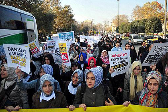 Katsayı Küçüktür Ama Mide Bulandırır!
