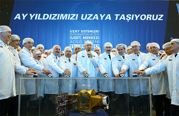 Uzay Bizi Bekliyor!
