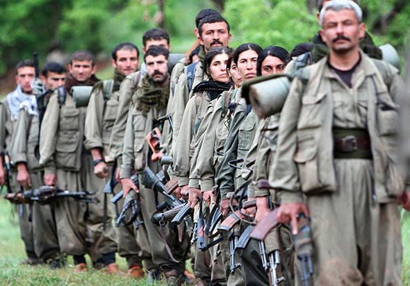 Federalizm Tartışması ve "Bir Savaş Aracı Olarak Kullanılan PYD"