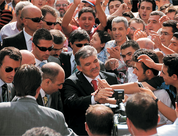 Kayserililer Kütüğü Gösterir!