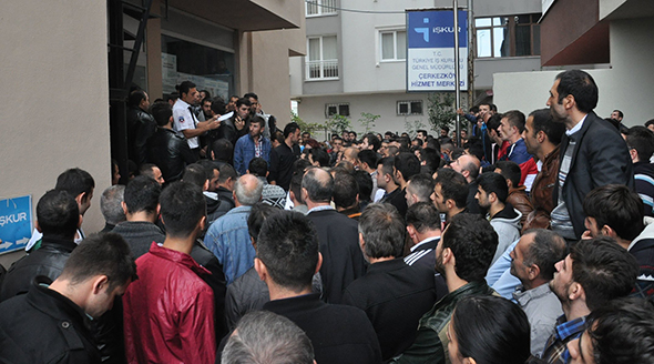 İşsizlik Düşüyor, İş Bulma Ümidi Artıyor