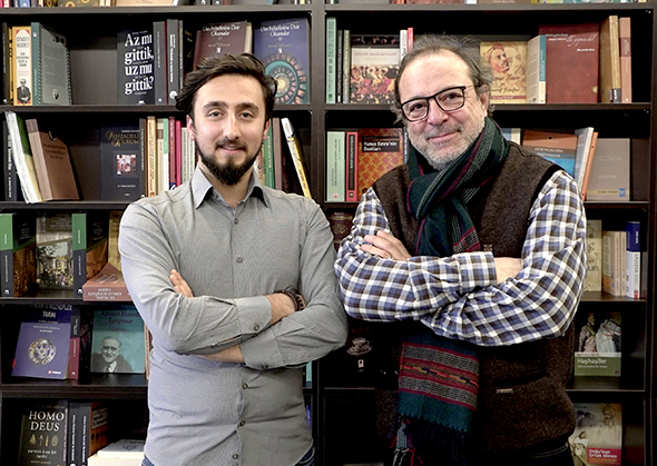 İnsanız; İçimizdeki İnsan Parçacığını Bulmaya Muhtacız