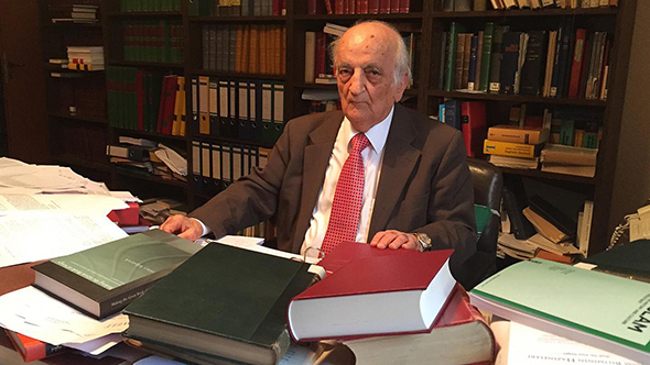 Fuat Sezgin`in Kütüphanesinden Ne İstediniz?