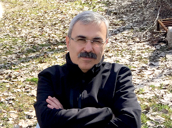 Kimse Kendi Olmak İstemiyor