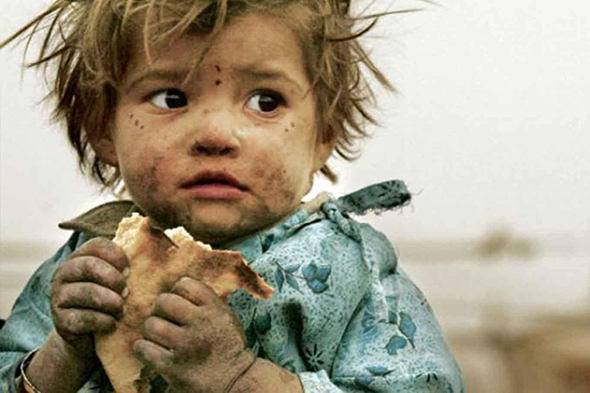 Allah Herkesin Rızkına Kefil İse Dünyada Niçin               Milyonlarca Kişi Açlık Çekiyor, Her Gün Binlerce Çocuk Açlıktan Ölüyor? Rızık İle Kader Ve Ecel Arasında Nasıl Bir İlişki Var?
