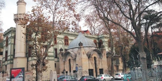 Kutsi Yapılar: Ertuğrul Tekke Camii