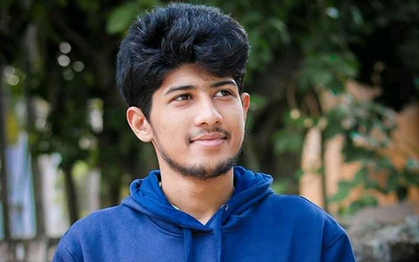 Siber Zorbalığa Dur Diyen Bangladeşli Genç